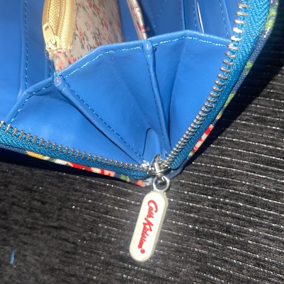 Cath Kidston London Wallet - Picture 8 of 8